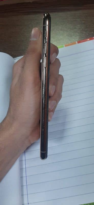 iphone xs max PTA approved 10/9 1