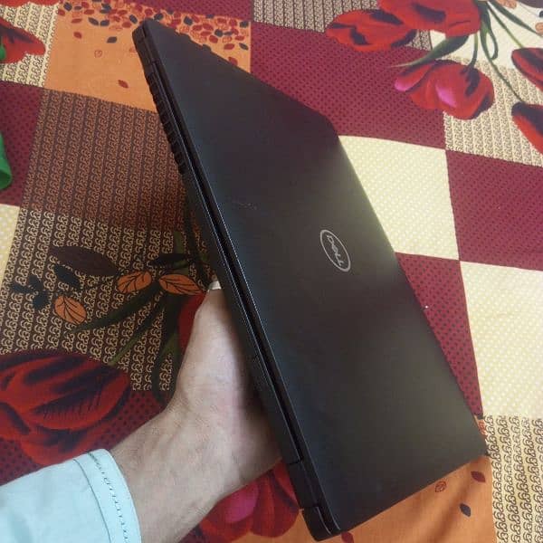 Laptop Core i5 7 genration Urgent sale 4