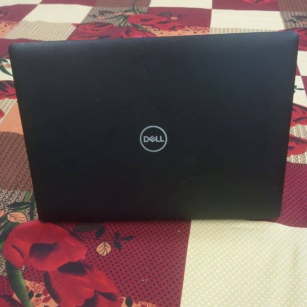 Laptop Core i5 7 genration Urgent sale 5