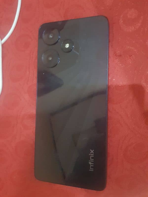 infinix Hot 30 16/128 4