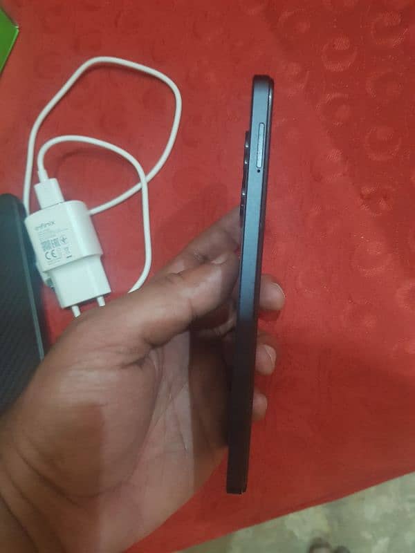 infinix Hot 30 16/128 8
