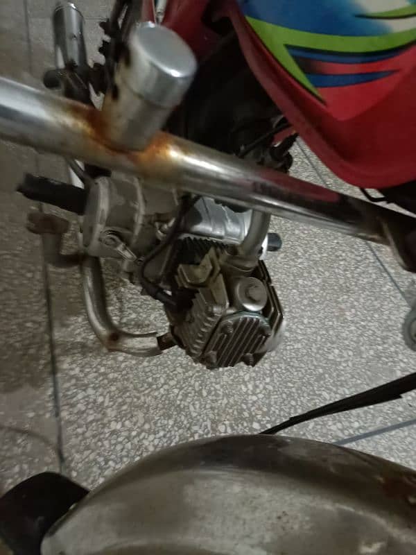 Honda CD 70 2017 4