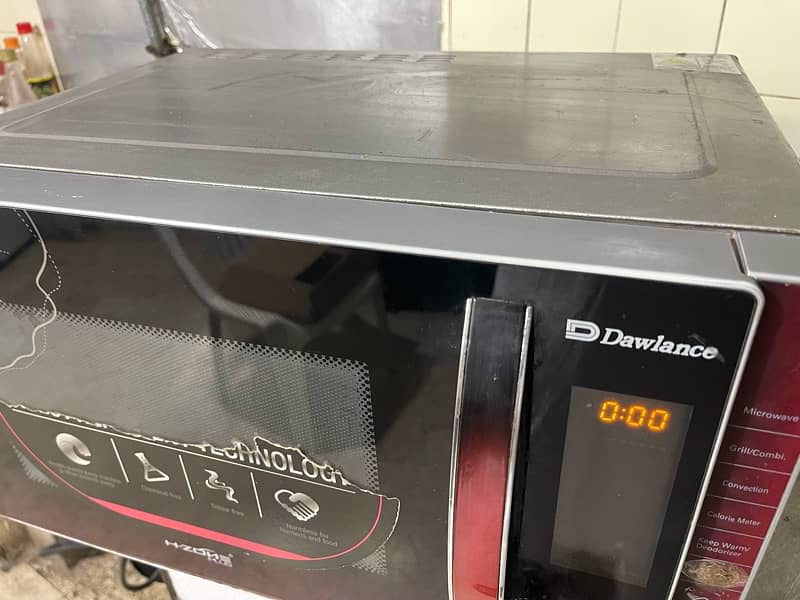 Dawlance Microwave Oven 3 in 1 0