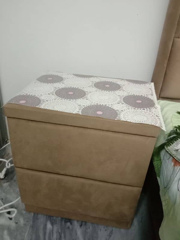 Wooden Cushion Bed Set 3
