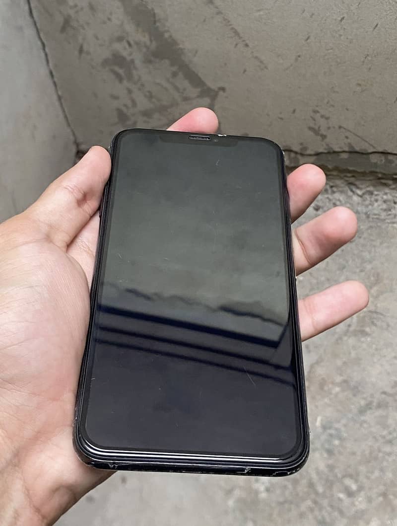 iPhone xs Max 64gb non pta Factory unlock 5