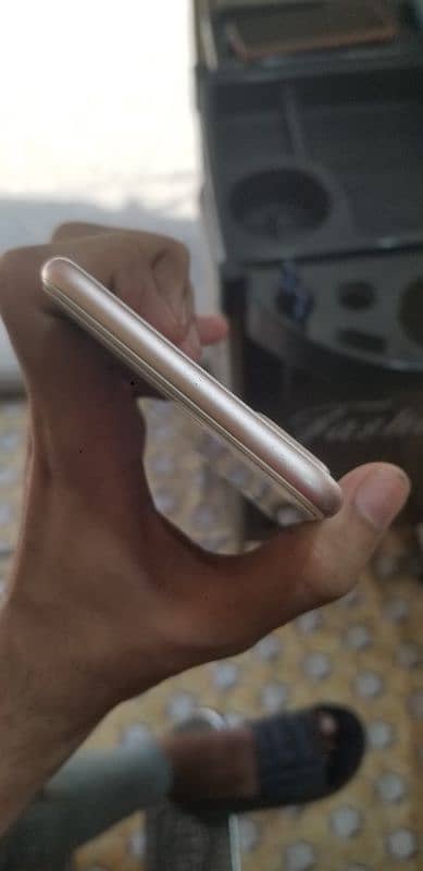 iPhone 7plus 32gb non pta 3