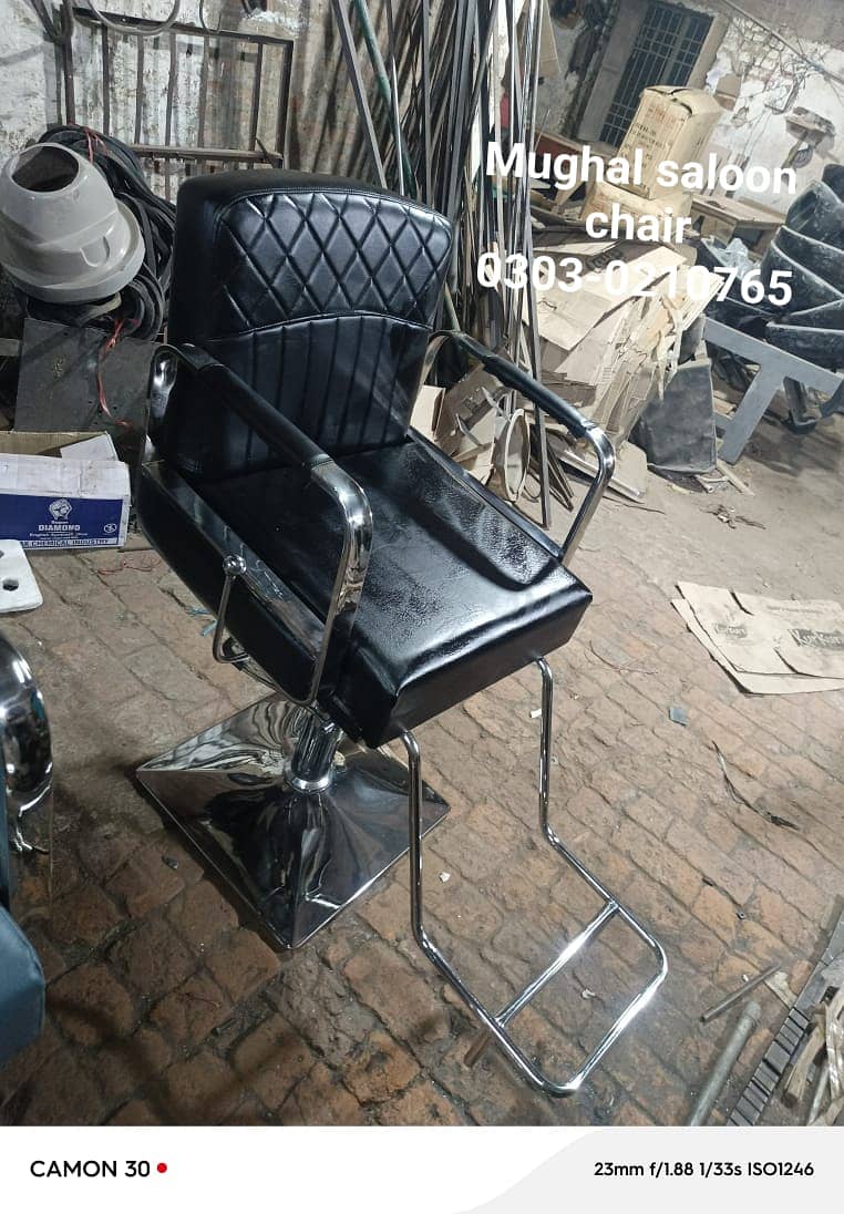 facials bed/Mani pedicure/shampoo unit/trolley/saloon chair etc 10