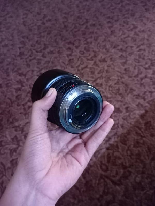 Canon 50mm 1.4 2