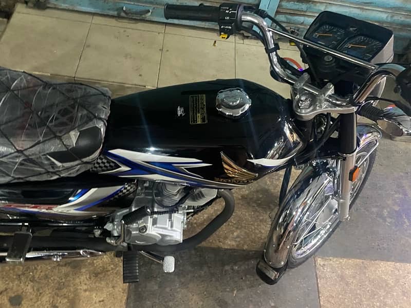 CG 125 2025 Model like new just four months use 3