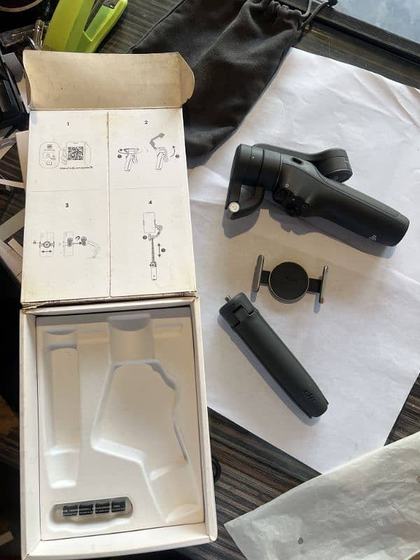 DJi osmo mobile 6 gimbal 4