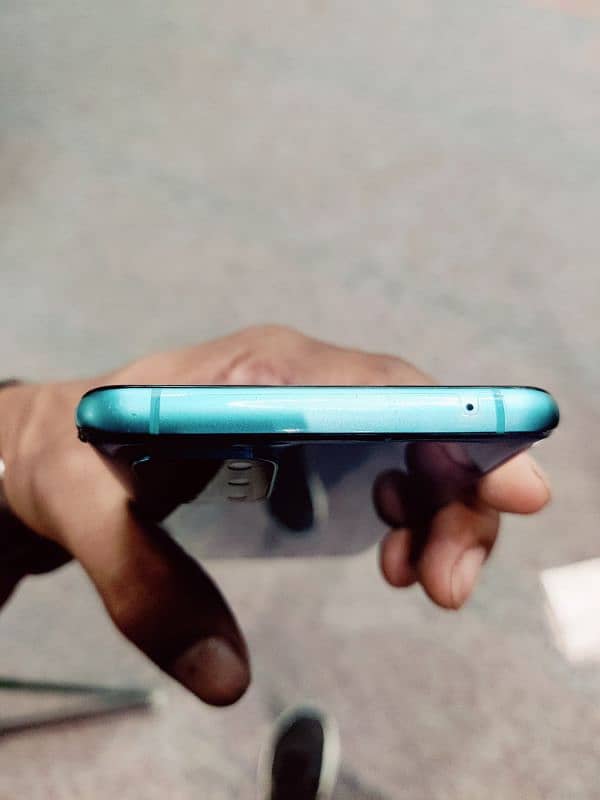 OnePlus 8t 12/256 lush condition 3