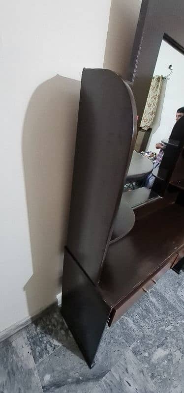 Dressing Table 2