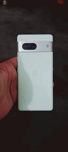 Google Pixel 7 with 128gb in lush condition PTA approved