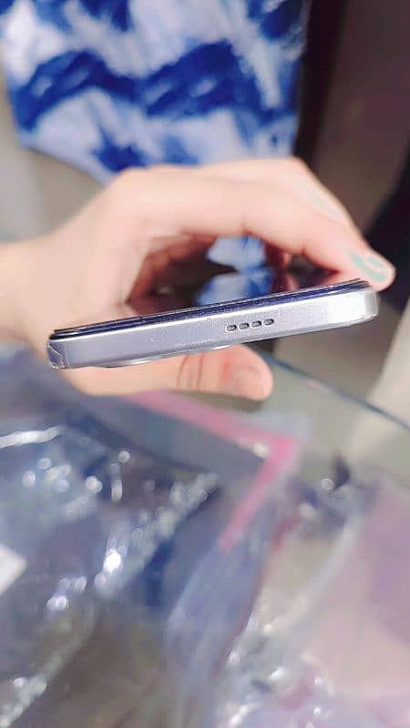 Infinix smart 9 hd 4+4/64 condition 10/10 3