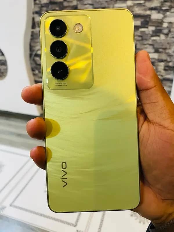 vivo Y100 (8+8 built in/256 gb) Available for sale 1