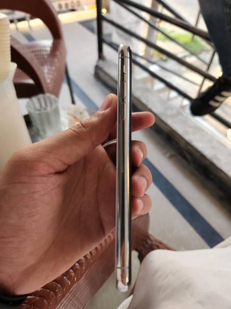iPhone x 0