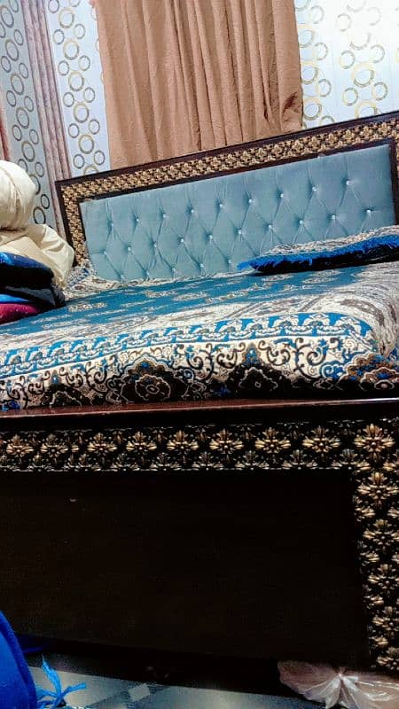 king size double bed 1