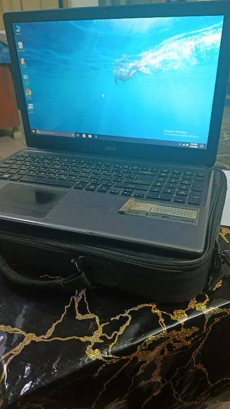 Intel core i3 laptop 1