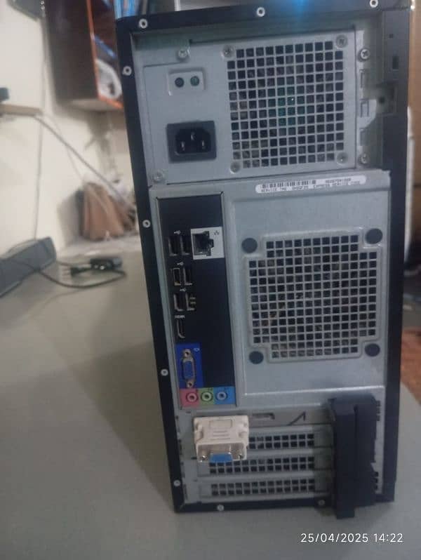 Dell computer Optiplex 3010 1