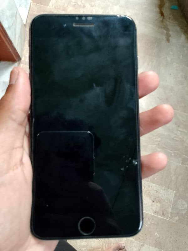 iphone 8 plus with box PTA APPROVED 3