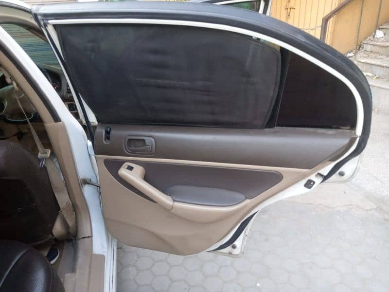 Honda Civic 2003 4