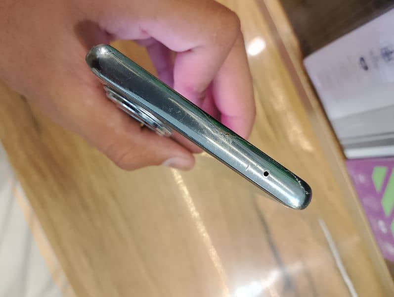 sparx edge 20pro 8+8/256 5