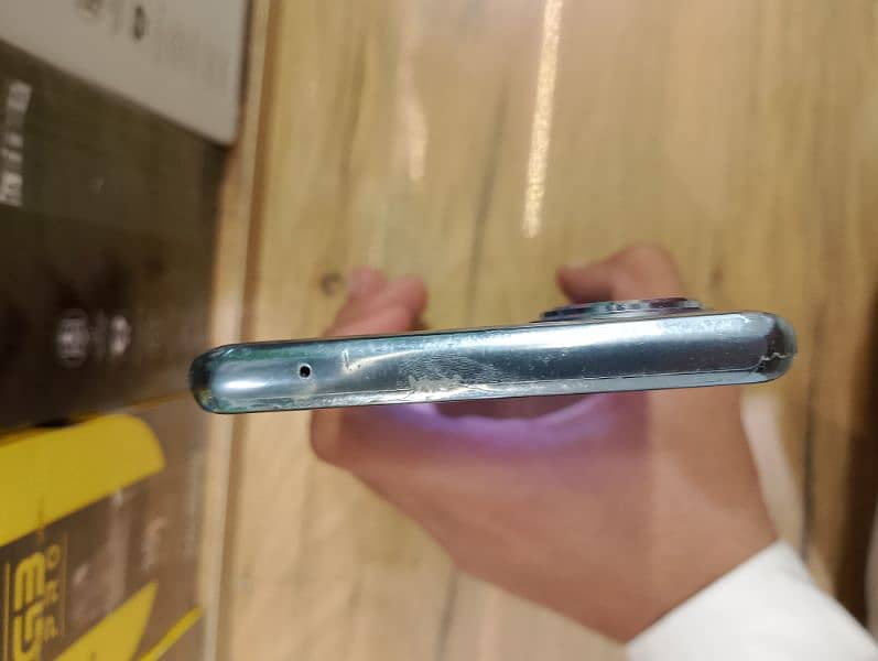 sparx edge 20pro 8+8/256 7