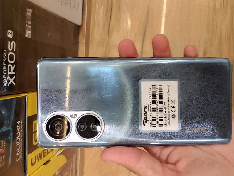 sparx edge 20pro 8+8/256 9