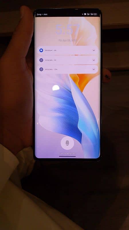 sparx edge 20pro 8+8/256 11