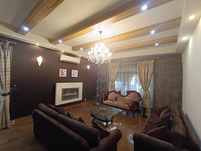 1Kanal owner Buil Beautiful most House For Sale DHA Phase 3 Nera Y block 0
