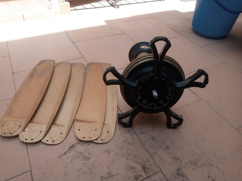 4 Ceiling Fans For Sale 6