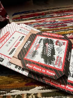 pizza packaging available small medium and Large