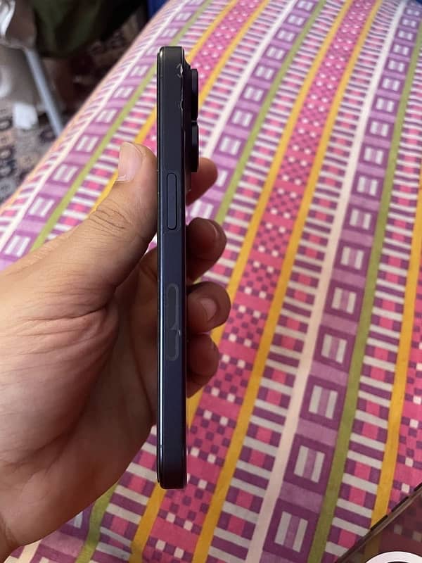iPhone 15 pro 256 Gb Jv  Blue titanium 2