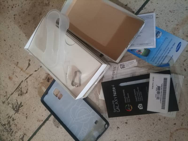 Samsung Note 4 – 3GB RAM / 32GB ROM – 4G – PTA Approved 5
