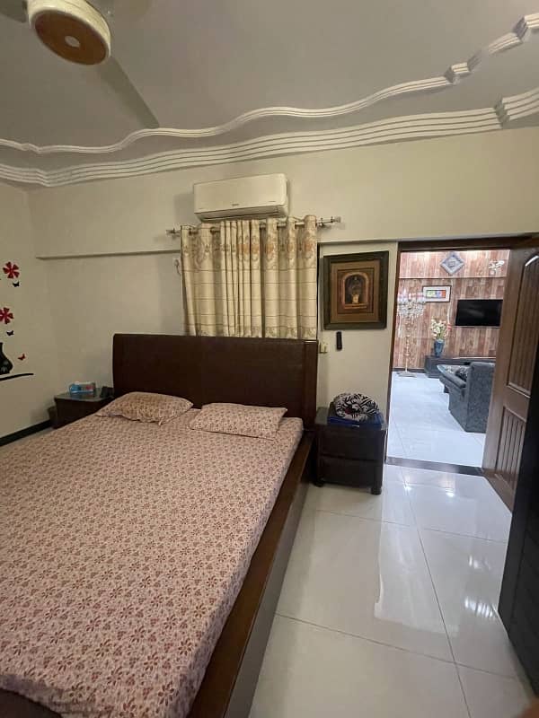 Prime Location 2800 Square Feet Flat In Gulistan-e-Jauhar - Block 10 For rent At Good Location 5