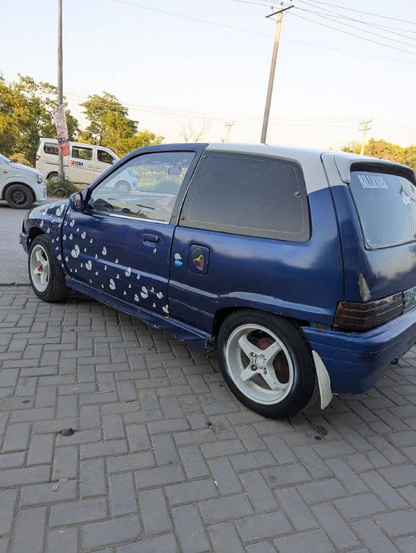 Daihatsu Charade 1987 4