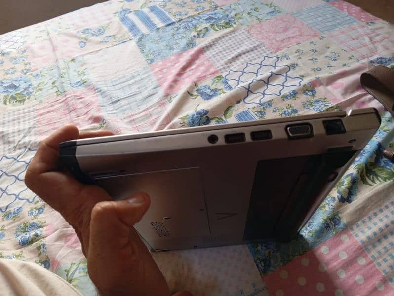 dell latitude 3330 2