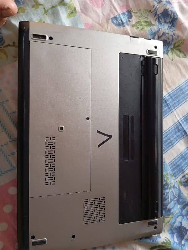 dell latitude 3330 3