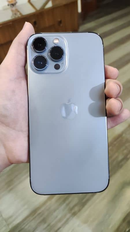iPhone 13 pro max 128gb for sale 0