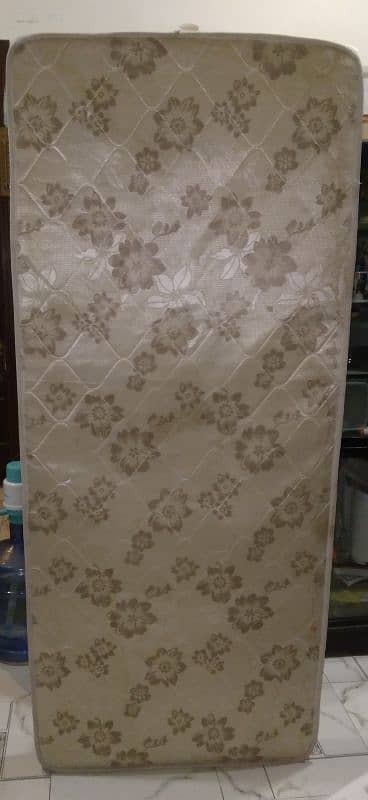 Mattress 0