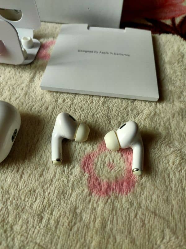 APPLE AIRPODS PRO 2ND GENERATION 2