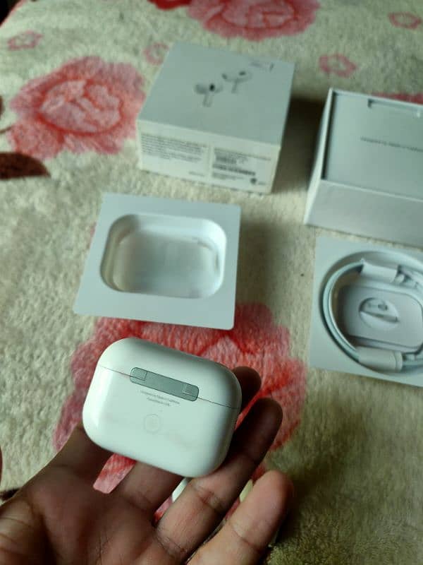 APPLE AIRPODS PRO 2ND GENERATION 5