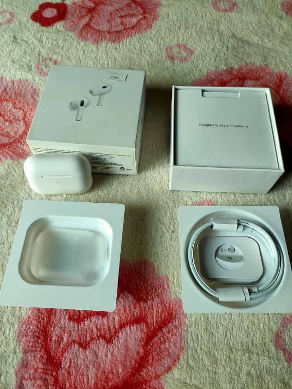 APPLE AIRPODS PRO 2ND GENERATION 8