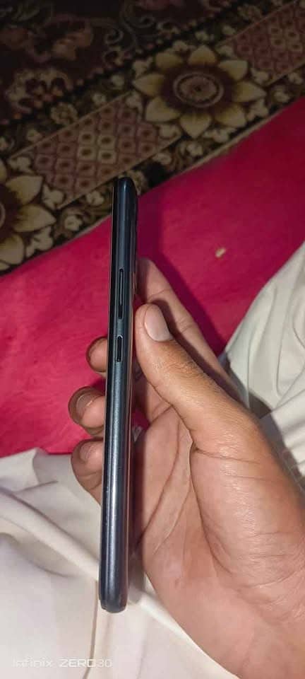 boxes nia ha charger ha exchange kra possbile ha pancel exchange kra 2