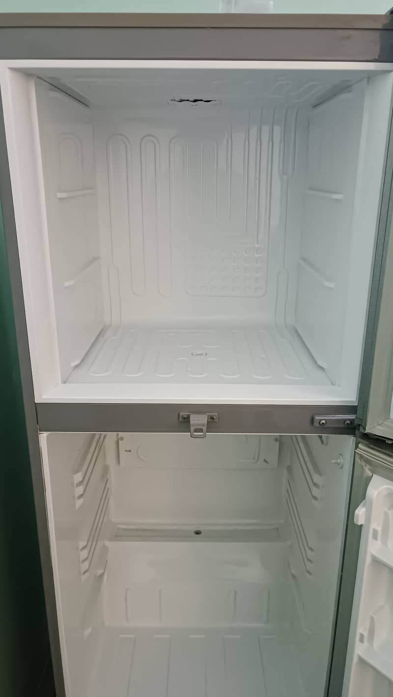 Pel refrigerator 12 cubic 9