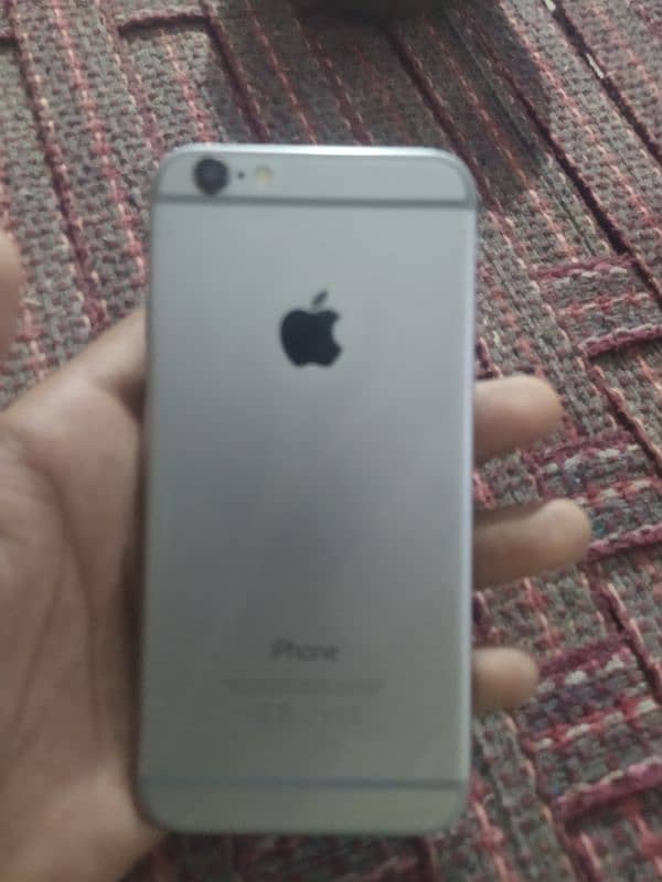iphone 6.10 by 9 only finger off but home button is working  64 gb 1
