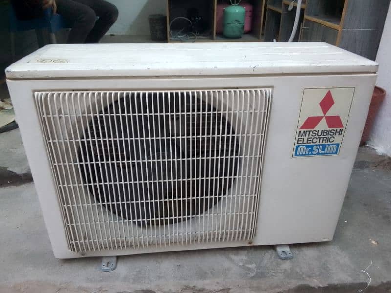 Mitsubishi 1.5 ton ac Mr slim 2