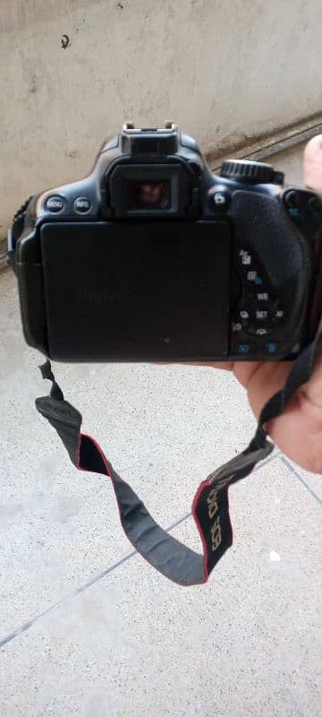 Canon 650 D Japan made with 18 135 EFS IS STM Lens 4