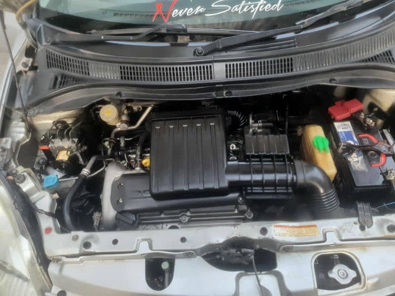 Suzuki Swift 2010 5