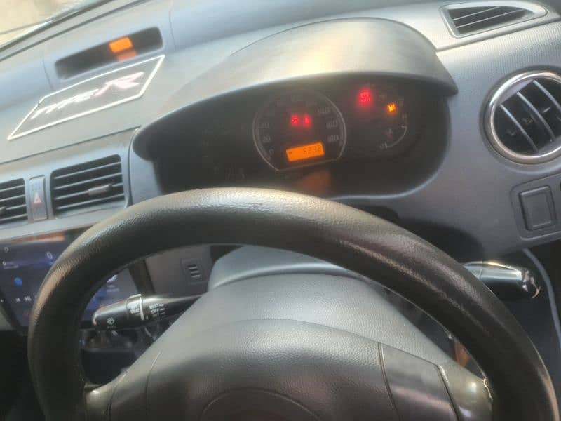 Suzuki Swift 2010 11